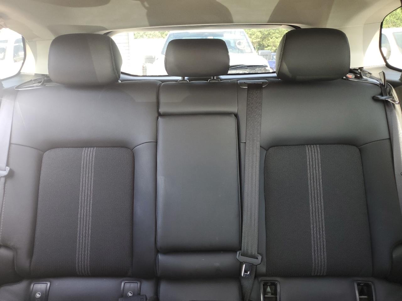 2025 Mazda Cx-50 Preferred VIN: 7MMVABBM0SN338115 Lot: 61825085