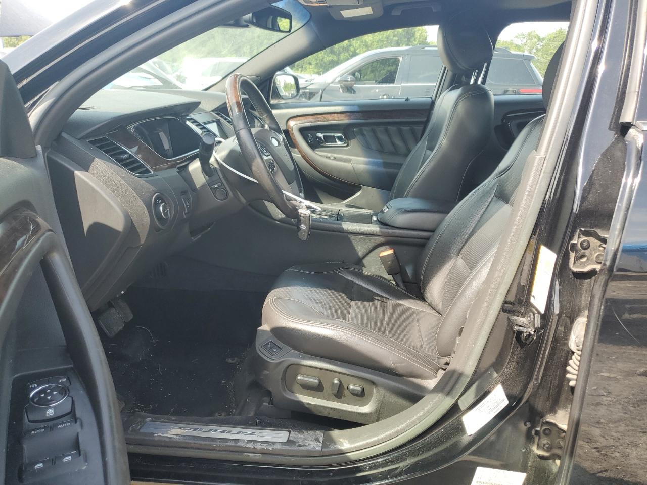 2016 Ford Taurus Limited VIN: 1FAHP2J8XGG130101 Lot: 60865005