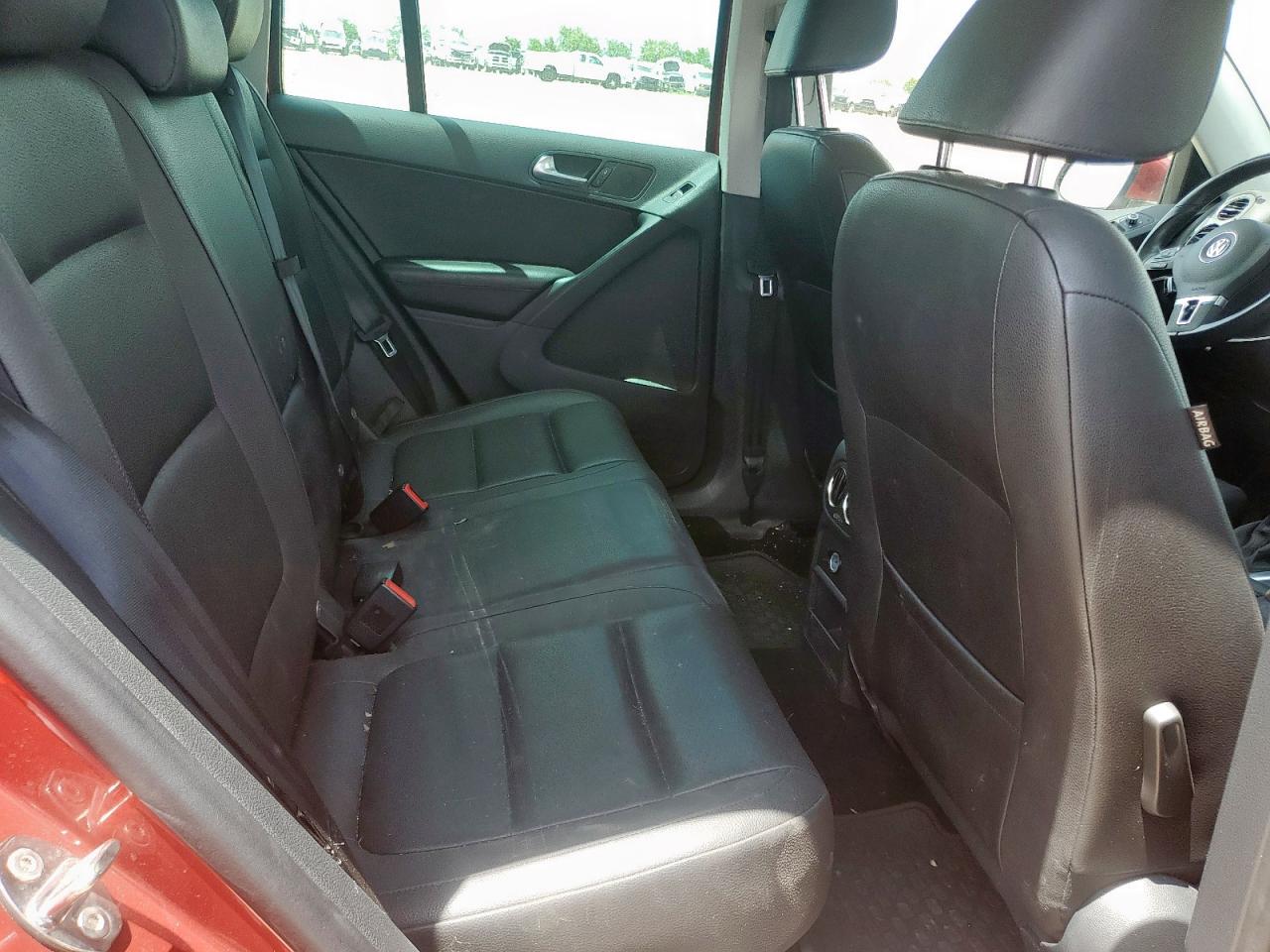 2014 Volkswagen Tiguan S VIN: WVGAV3AX4EW097495 Lot: 61488365