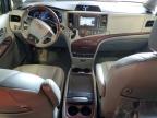 2013 Toyota Sienna Xle للبيع في Franklin، WI - Rear End