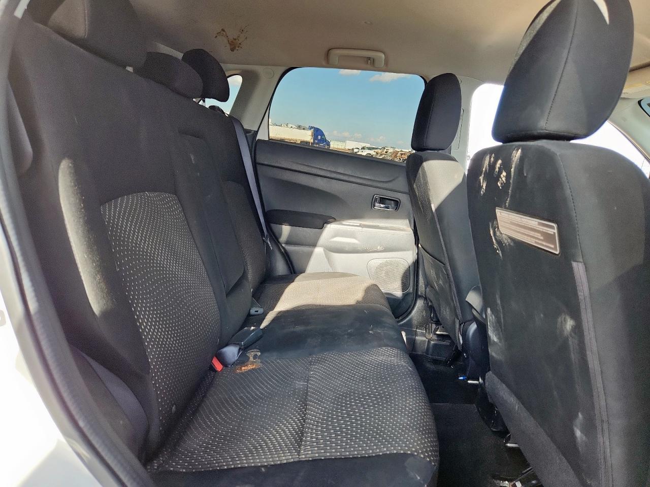 2016 Mitsubishi Outlander Sport Es VIN: JA4AP3AUXGZ026799 Lot: 62367055