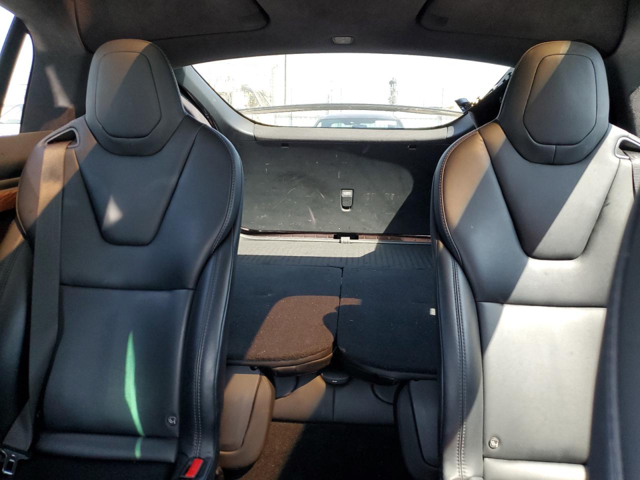 2020 Tesla Model X VIN: 5YJXCBE20LF235015 Lot: 60816905