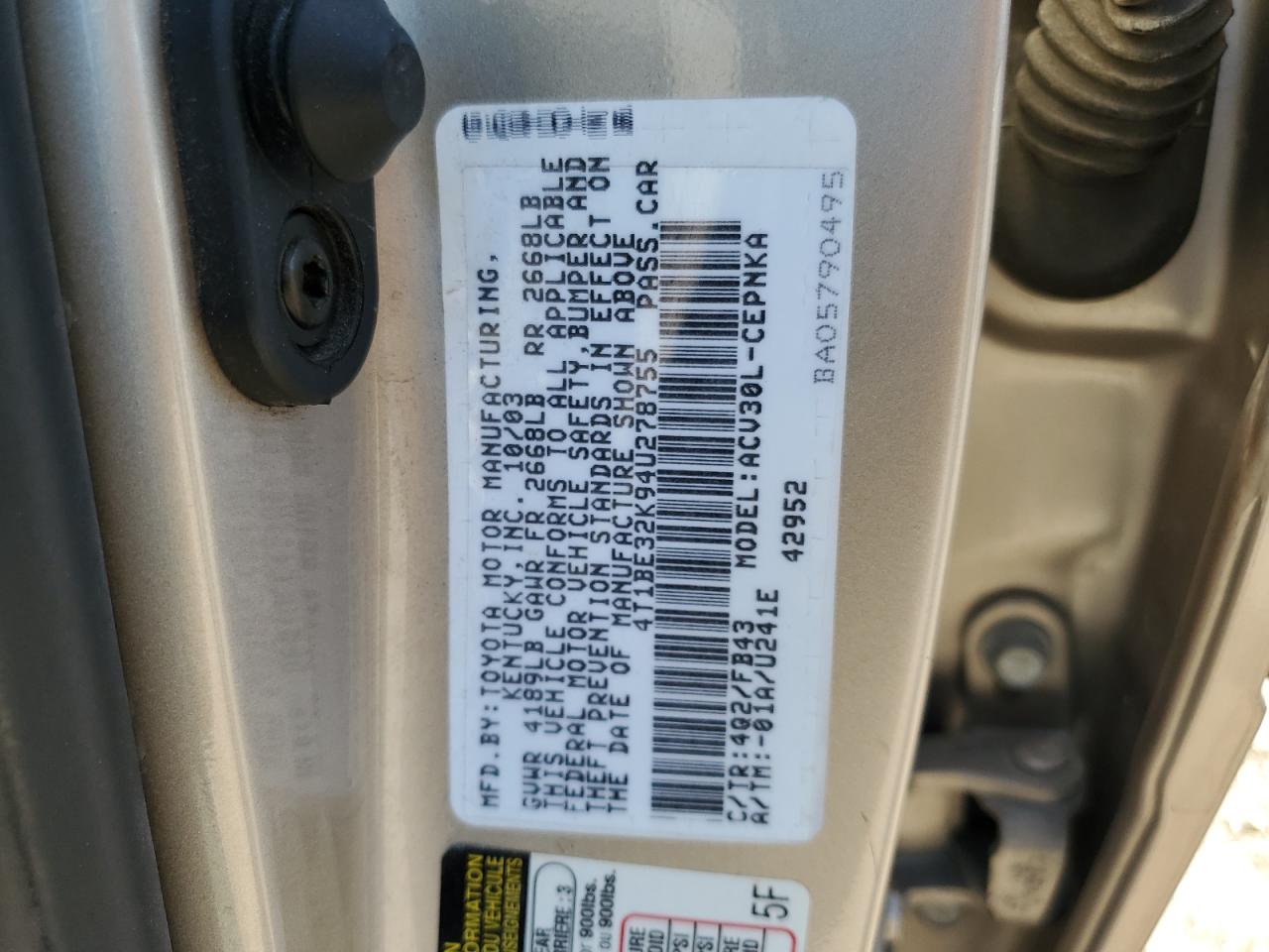 2004 Toyota Camry Le VIN: 4T1BE32K94U278755 Lot: 62576935