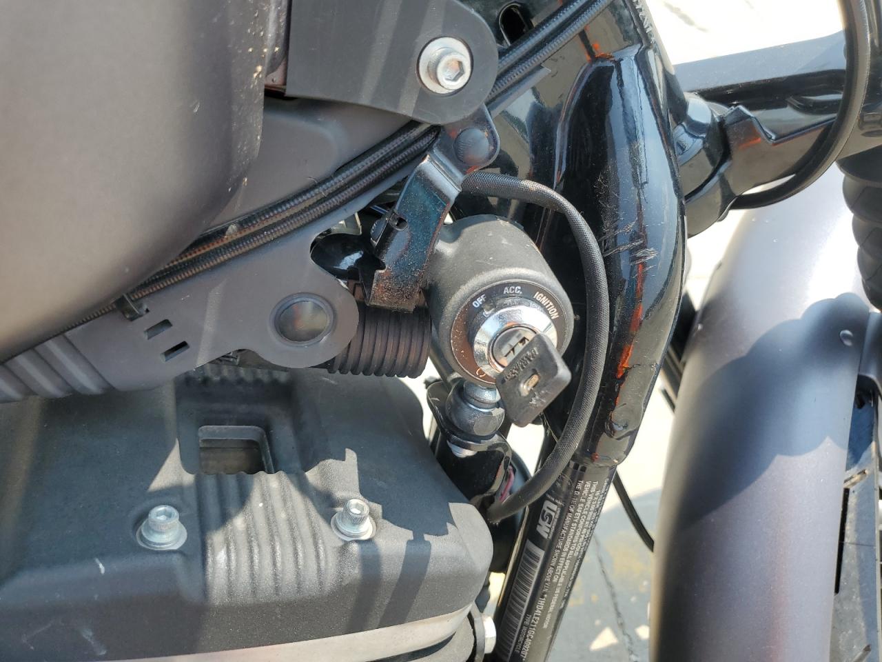 2016 Harley-Davidson Xl883 Iron 883 VIN: 1HD4LE211GC409207 Lot: 59618025