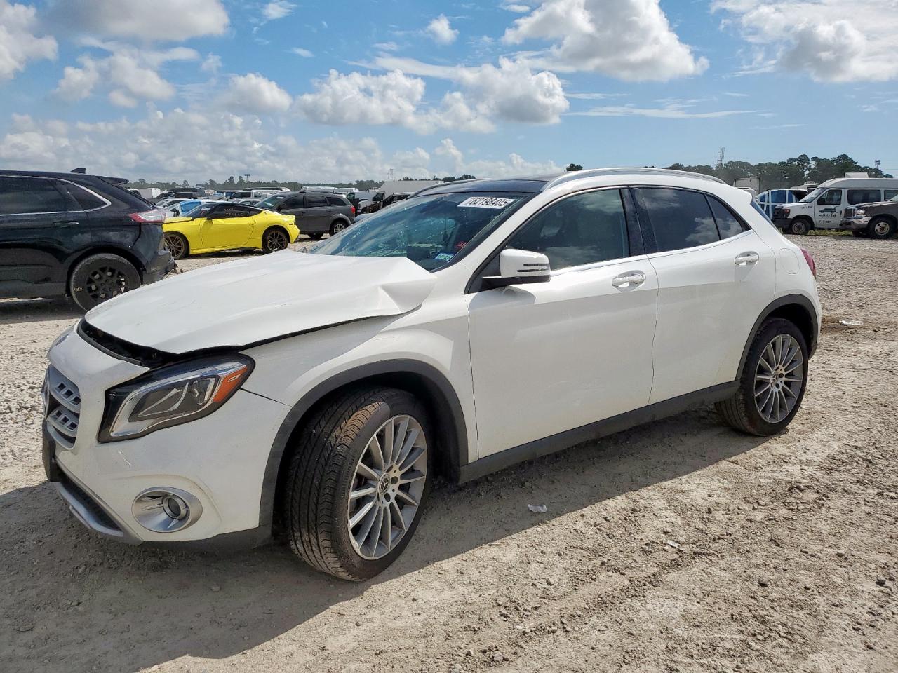 wdctg4eb0jj520716 WDCTG4EB0JJ520716 2018 Mercedes-Benz Gla 250