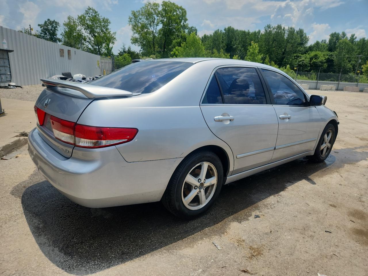HONDA ACCORD 2003 VIN 1HGCM56623A054099 zdjęcie 3
