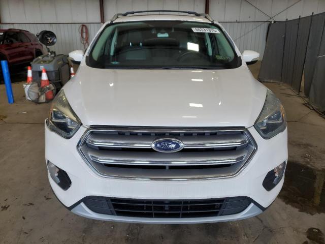  FORD ESCAPE 2017 Белы