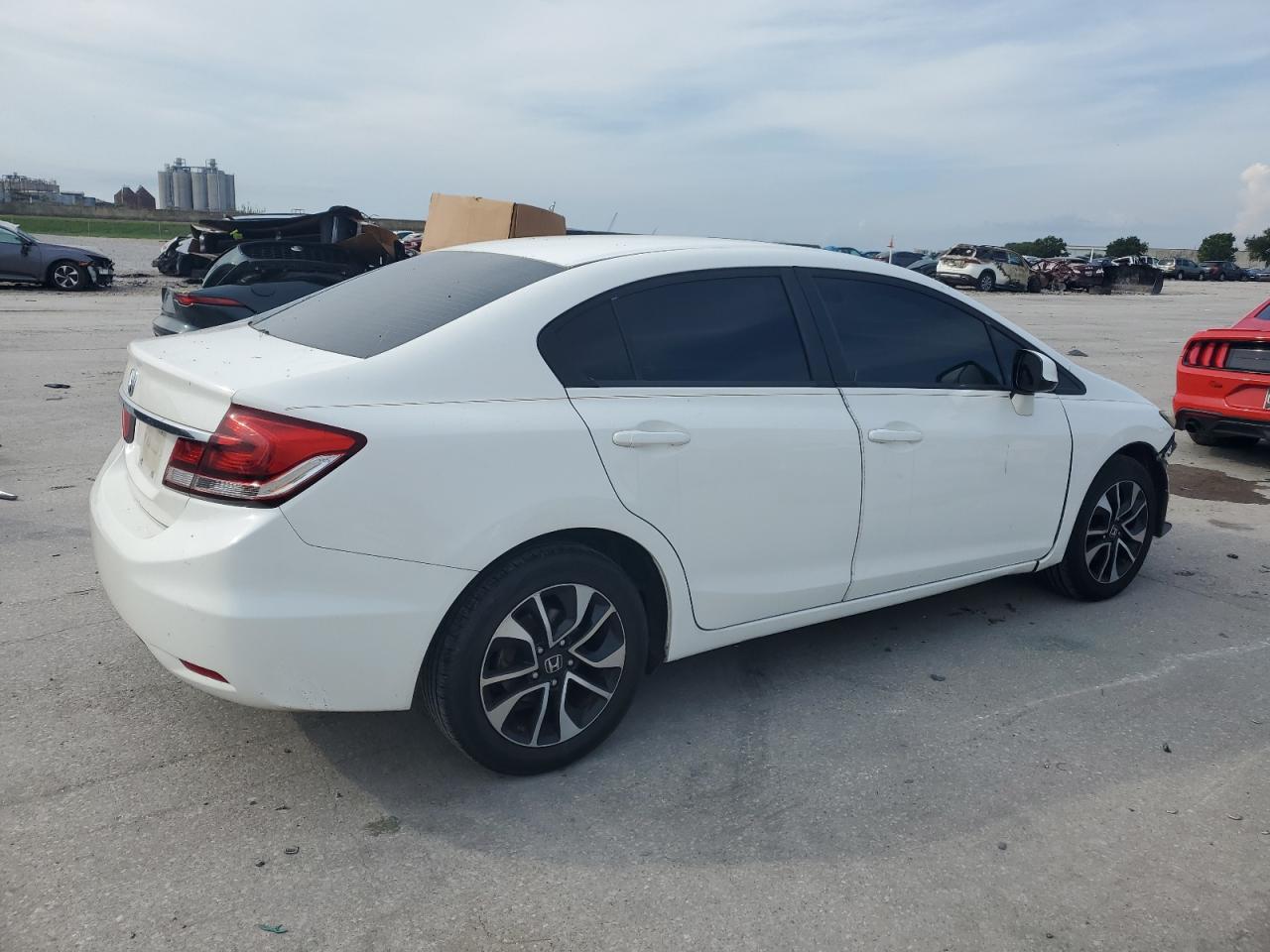 HONDA CIVIC 2013 VIN 2HGFB2F84DH513171 фото 3