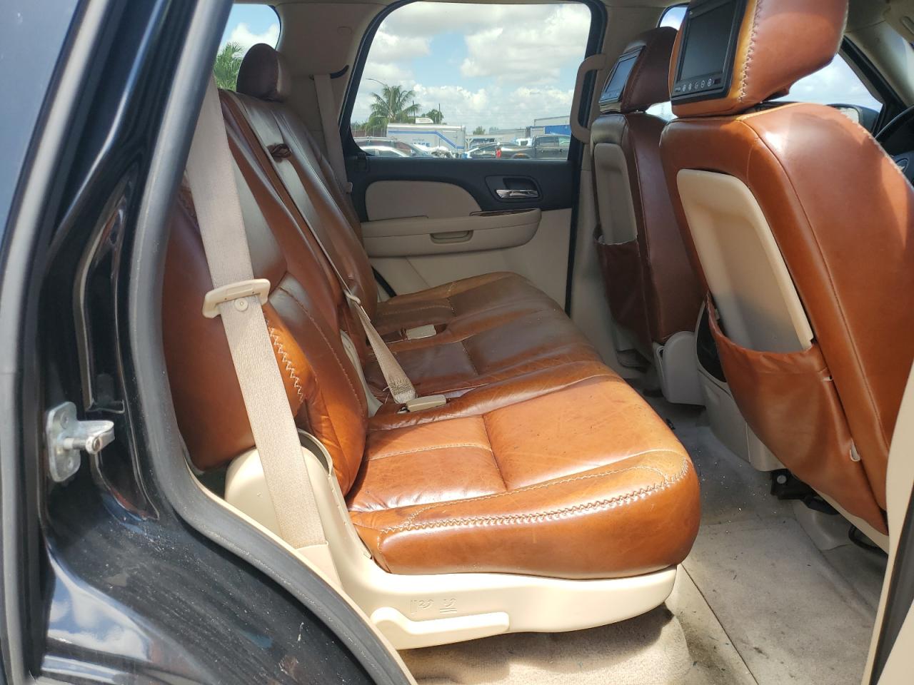 2008 Chevrolet Tahoe K1500 VIN: 1GNFK13028J133443 Lot: 61905955
