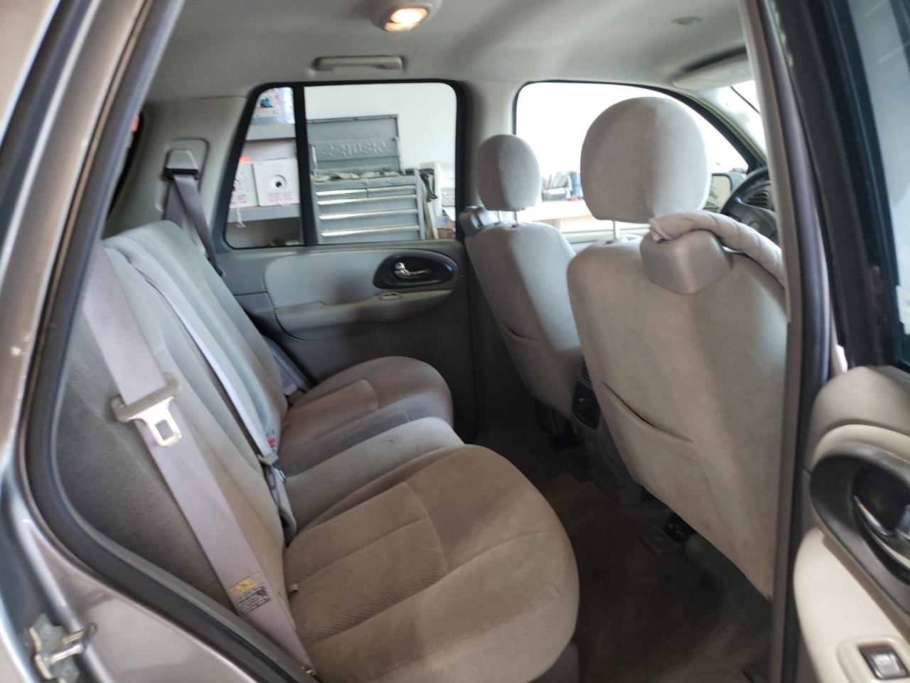 2005 Chevrolet Trailblazer Ls VIN: 1GNDT13S352170576 Lot: 62499765