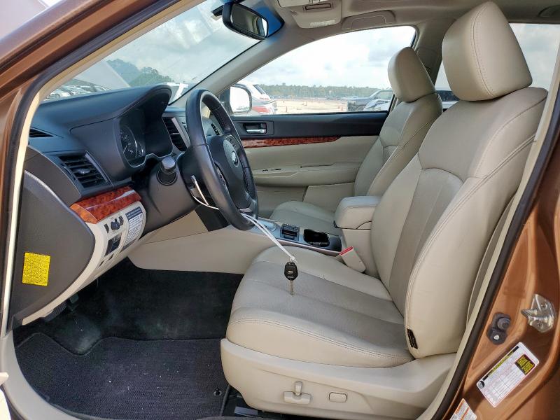  SUBARU OUTBACK 2012 Brown