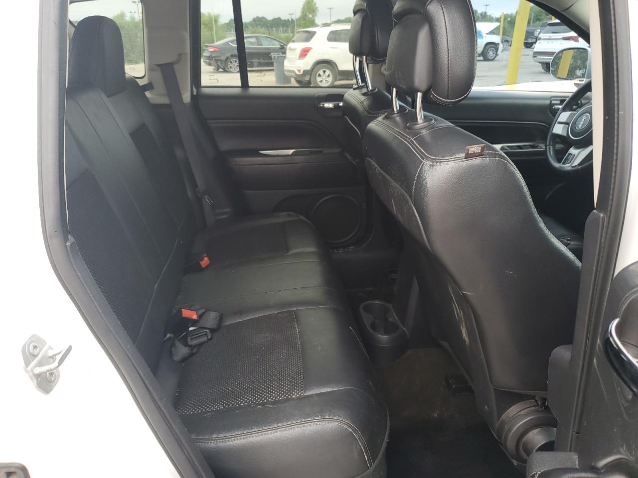 2016 Jeep Compass Latitude VIN: 1C4NJDEB3GD646009 Lot: 62482255