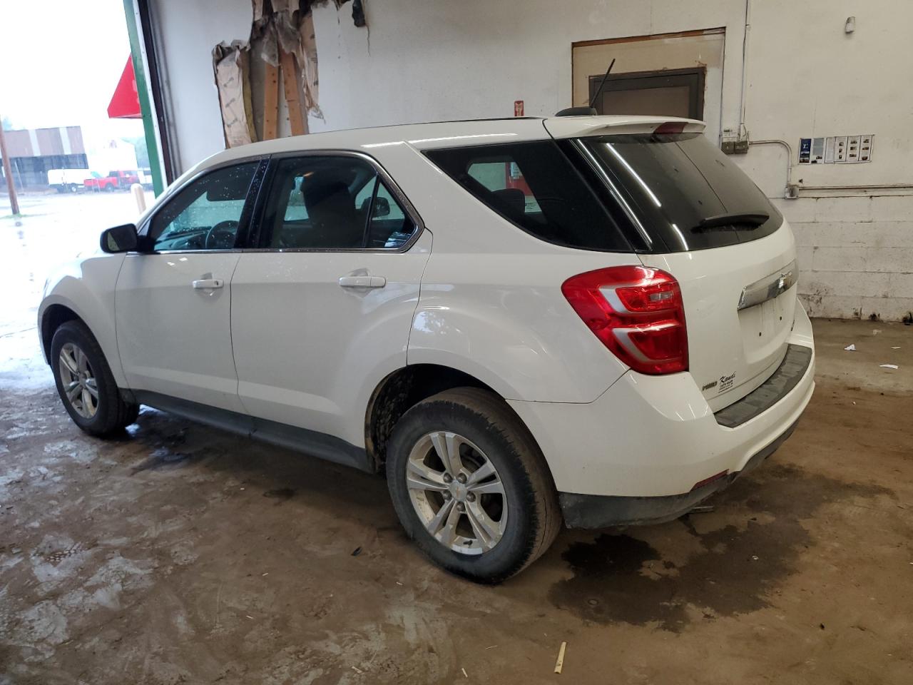 CHEVROLET EQUINOX 2016 VIN 2GNALBEK3G6211560 фото 2