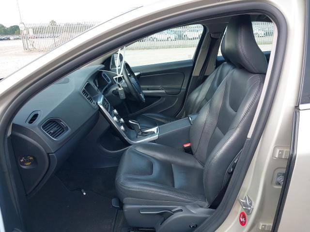 2016 VOLVO S60 SE LUX