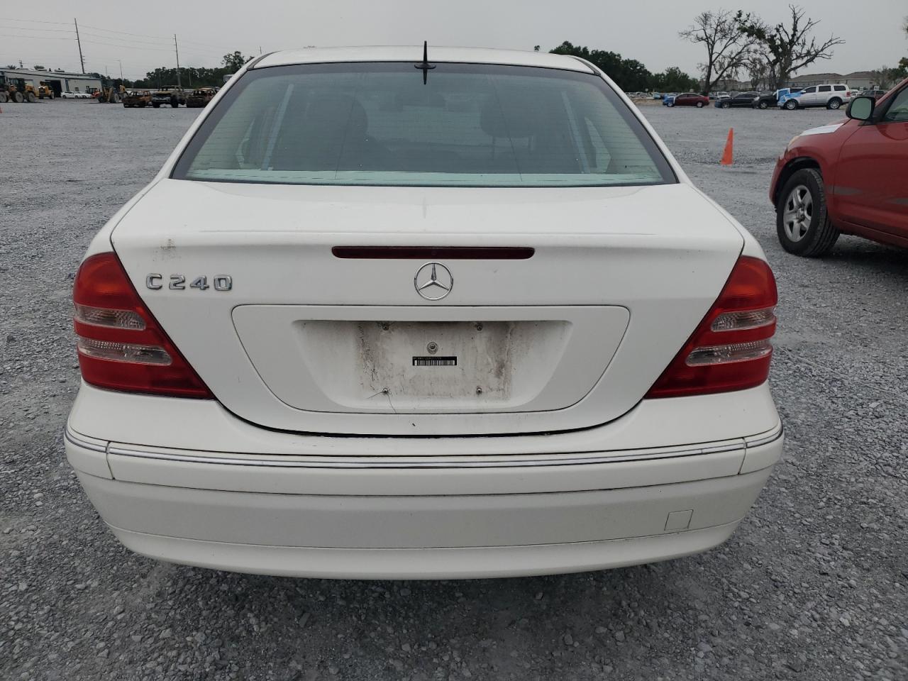 2002 Mercedes-Benz C 240 VIN: WDBRF61J22F207729 Lot: 59482735