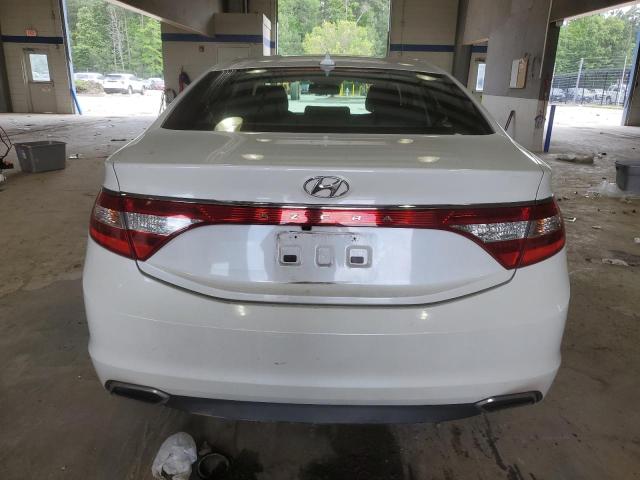Sedans HYUNDAI AZERA 2016 Biały
