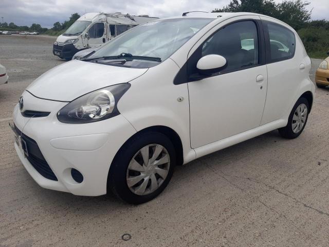 TOYOTA AYGO MOVE 2013