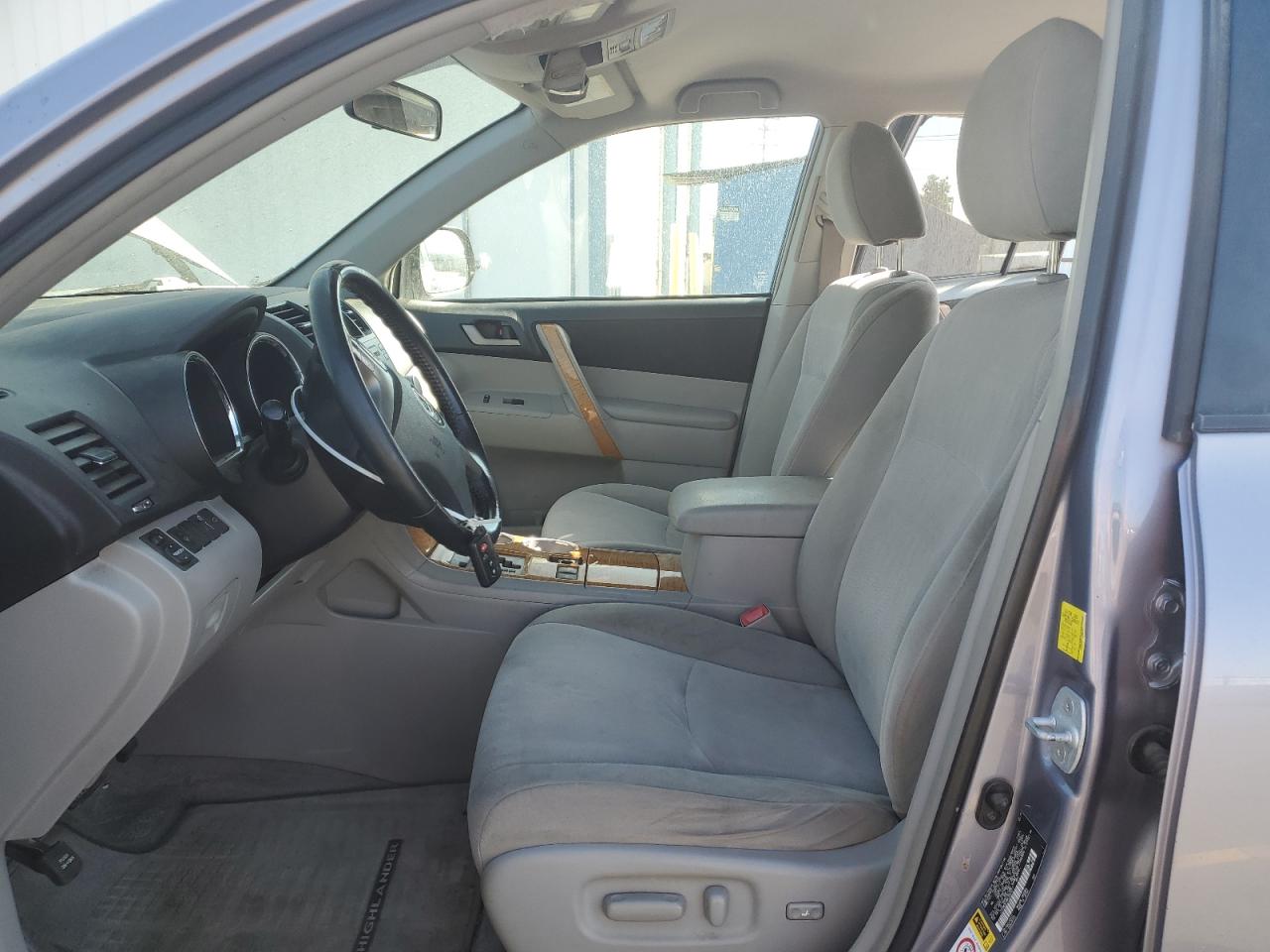 2010 Toyota Highlander Hybrid VIN: JTEBW3EH8A2047317 Lot: 62856825