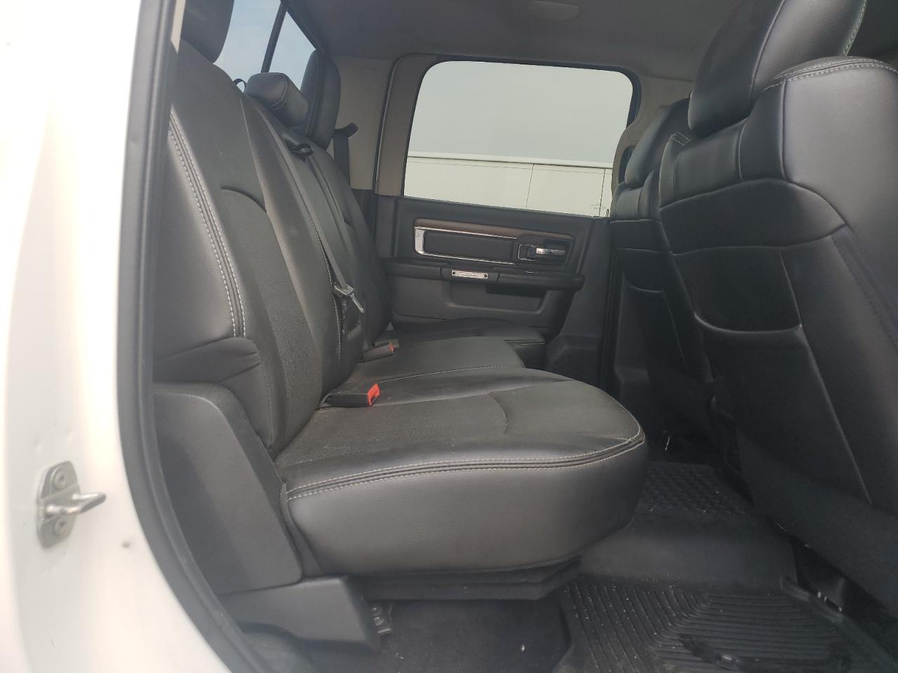 2016 Ram 3500 Laramie VIN: 3C63RRJLXGG322755 Lot: 60440195