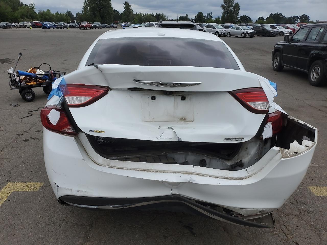 CHRYSLER 200 2015 VIN 1C3CCCAB5FN659746 фото 6