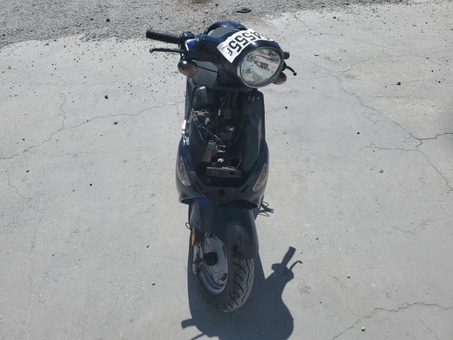 2014 GENUINE SCOOTER CO. BUDDY 125  