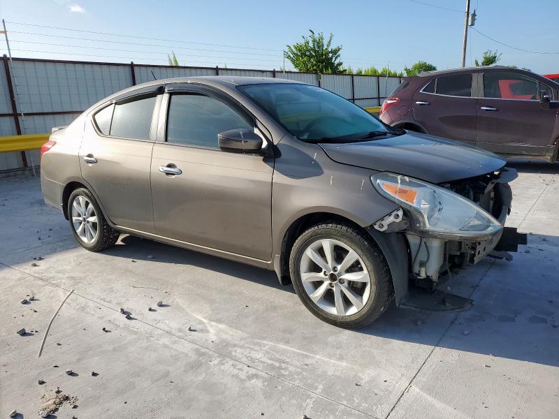  NISSAN VERSA 2015 Brązowy