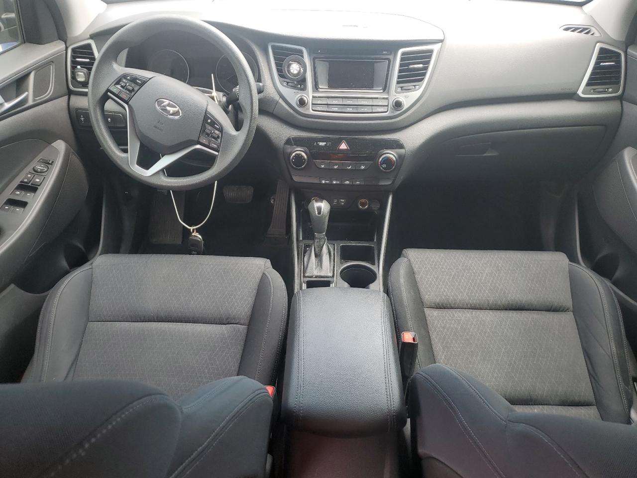 HYUNDAI TUCSON 2016 VIN KM8J33A26GU050803 фото 8
