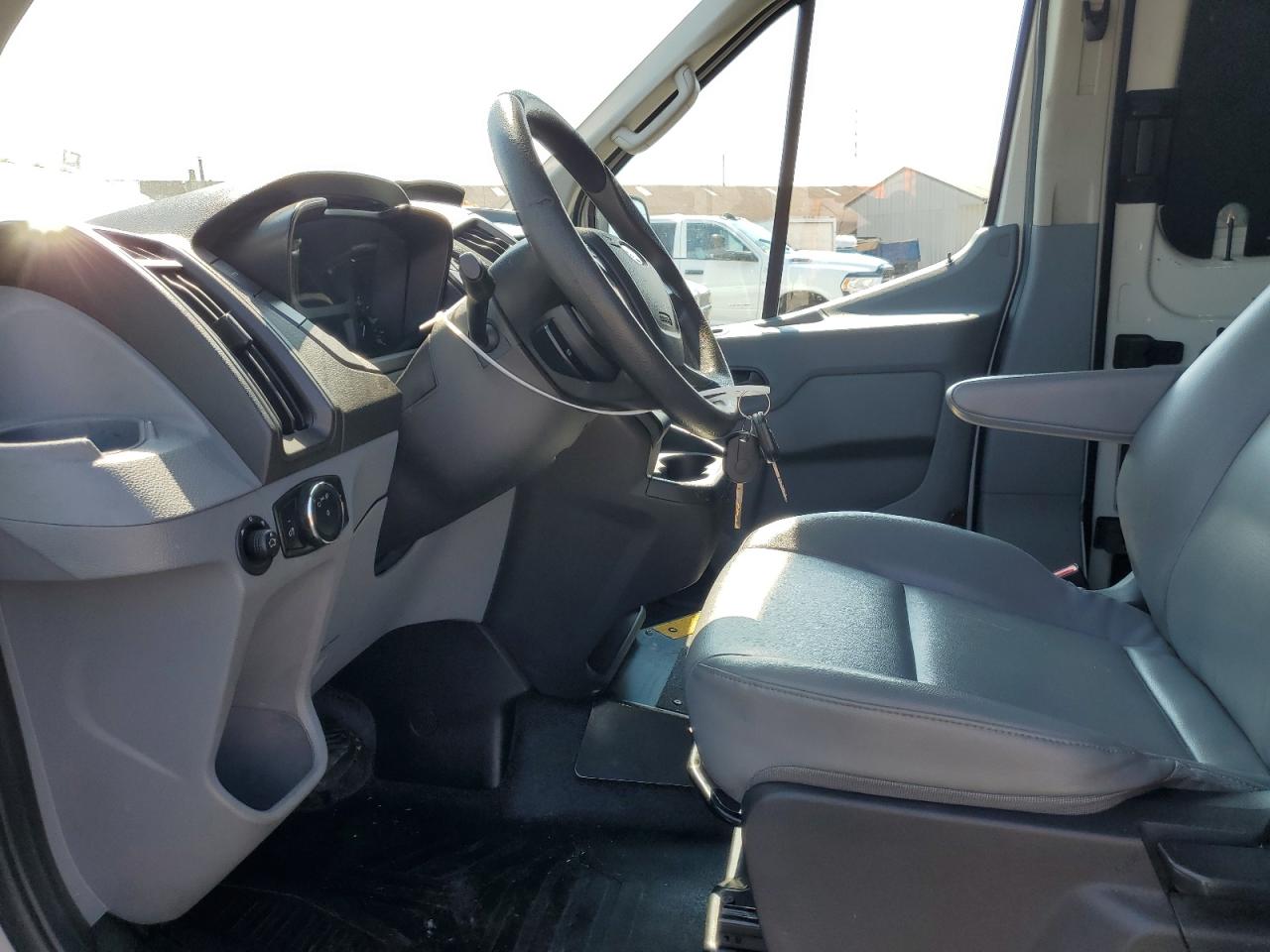 2015 Ford Transit T-250 VIN: 1FTNR3XVXFKA81374 Lot: 63005155
