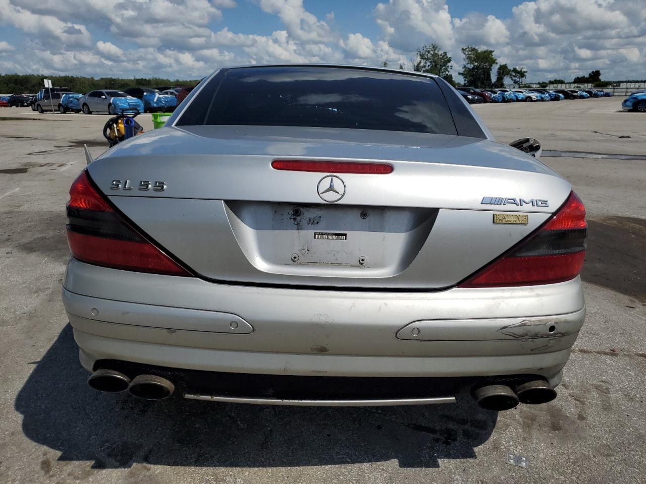 2004 Mercedes-Benz Sl 55 Amg VIN: WDBSK74F24F068571 Lot: 62348155