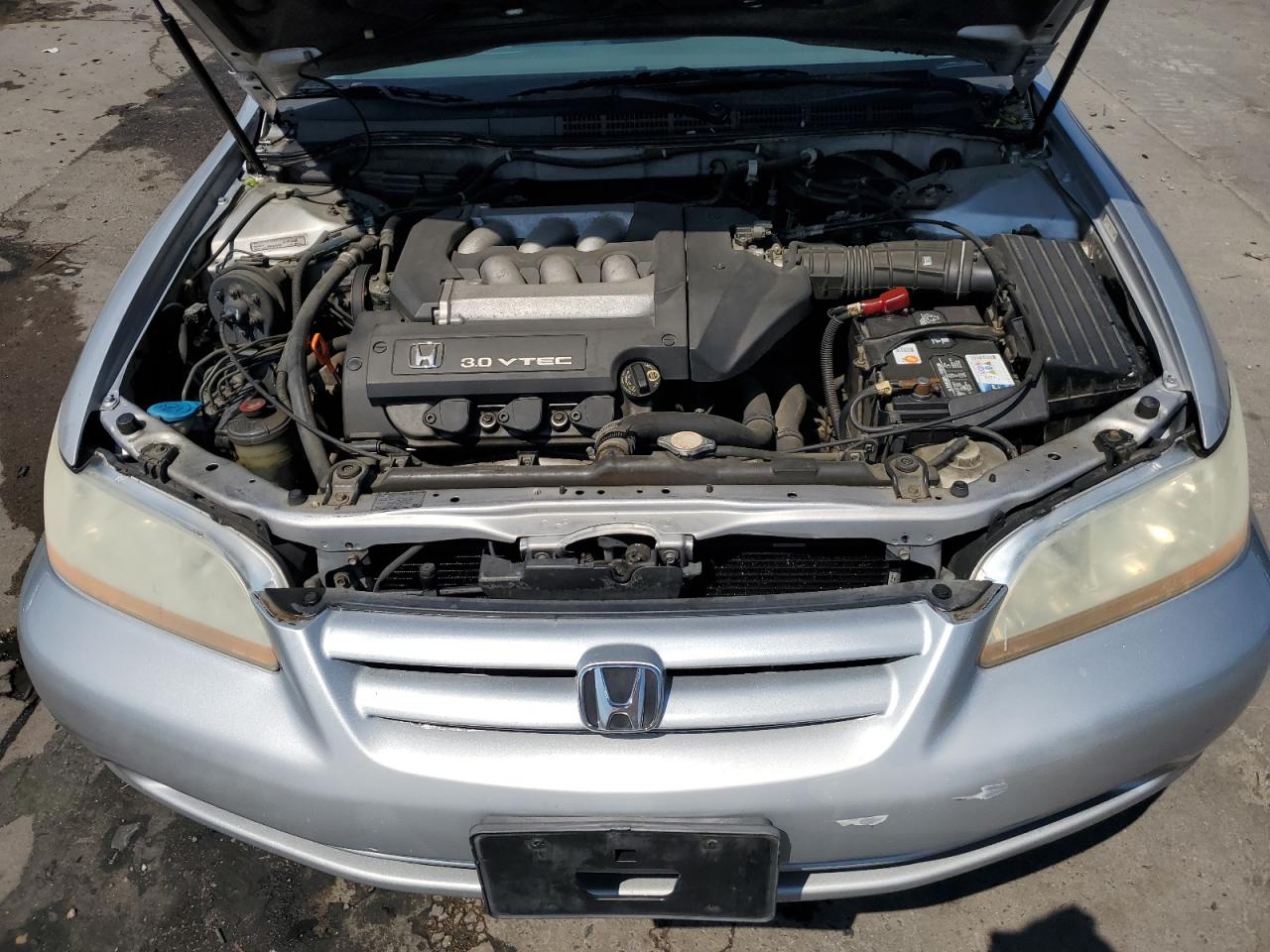 2001 Honda Accord Ex VIN: 1HGCG16551A010988 Lot: 62893475