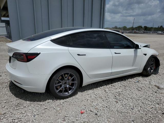  TESLA MODEL 3 2022 Biały