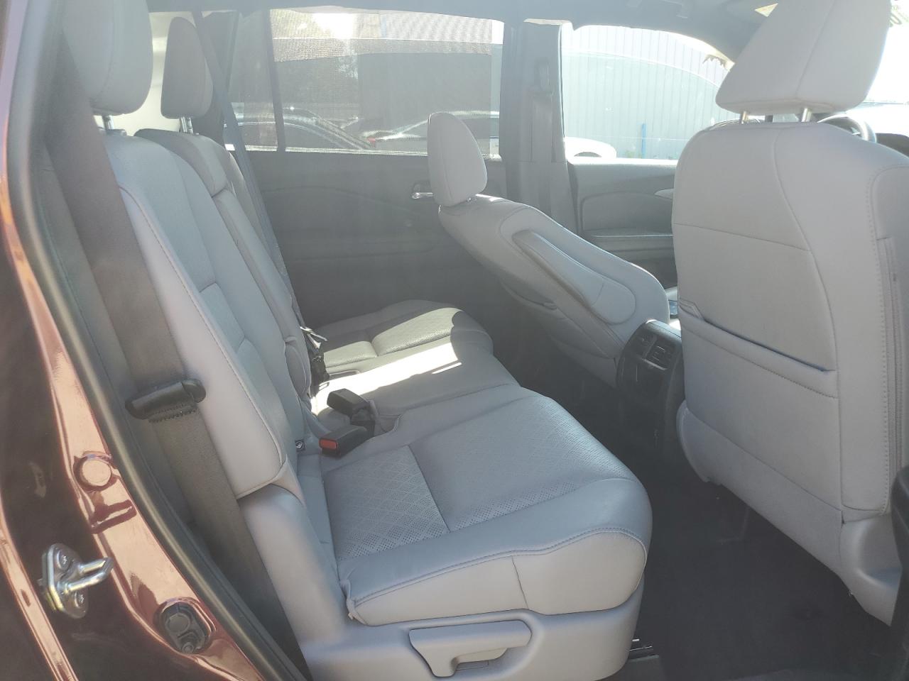 2020 Honda Passport Exl VIN: 5FNYF8H55LB012019 Lot: 60885295
