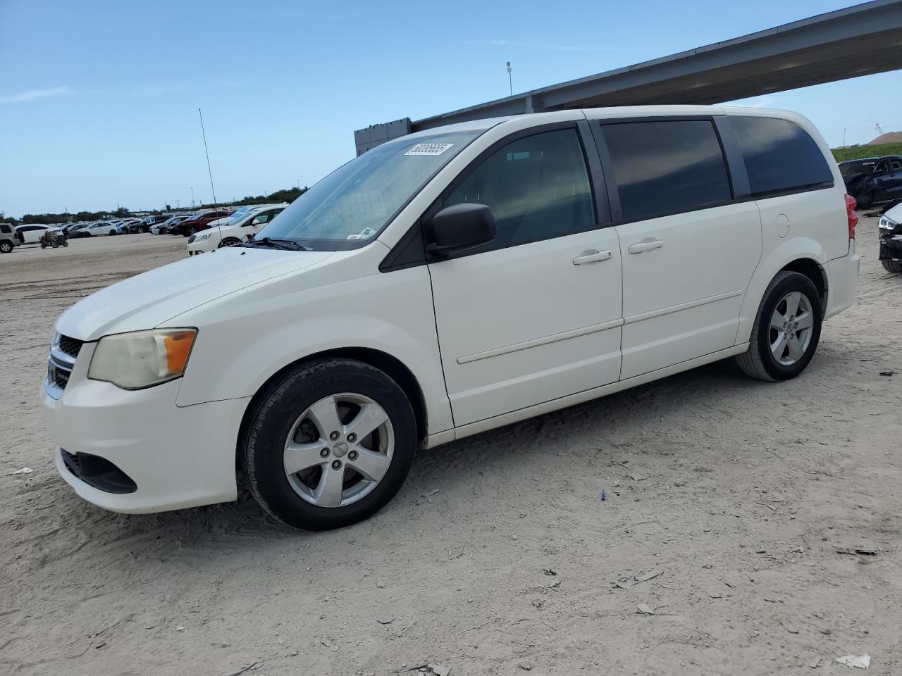 West Palm Beach, FL에서 판매 중인 2013 Dodge Grand Caravan Se - Minor Dent/Scratches