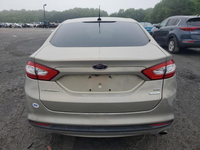 Sedans FORD FUSION 2015 Beżowy