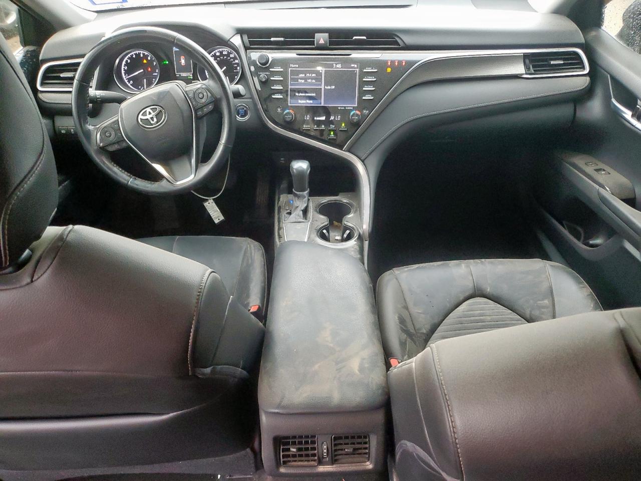 2018 Toyota Camry L VIN: 4T1B11HK0JU023169 Lot: 63199455