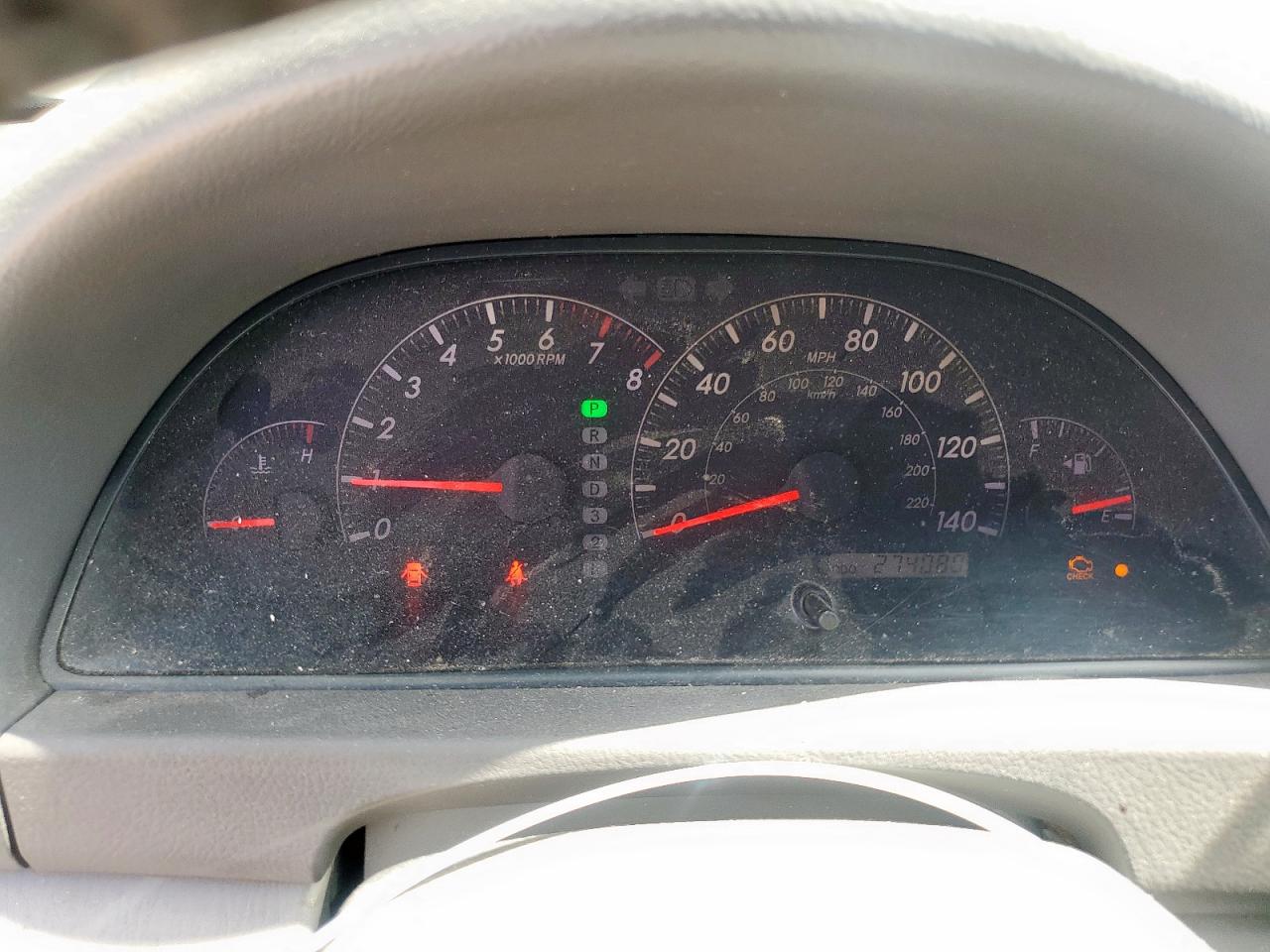 2005 Toyota Camry Le VIN: 4T1BF30K15U096632 Lot: 62491455