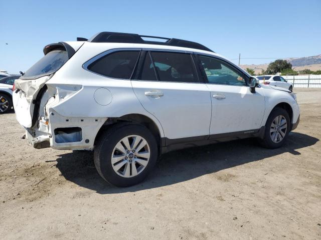  SUBARU OUTBACK 2018 White