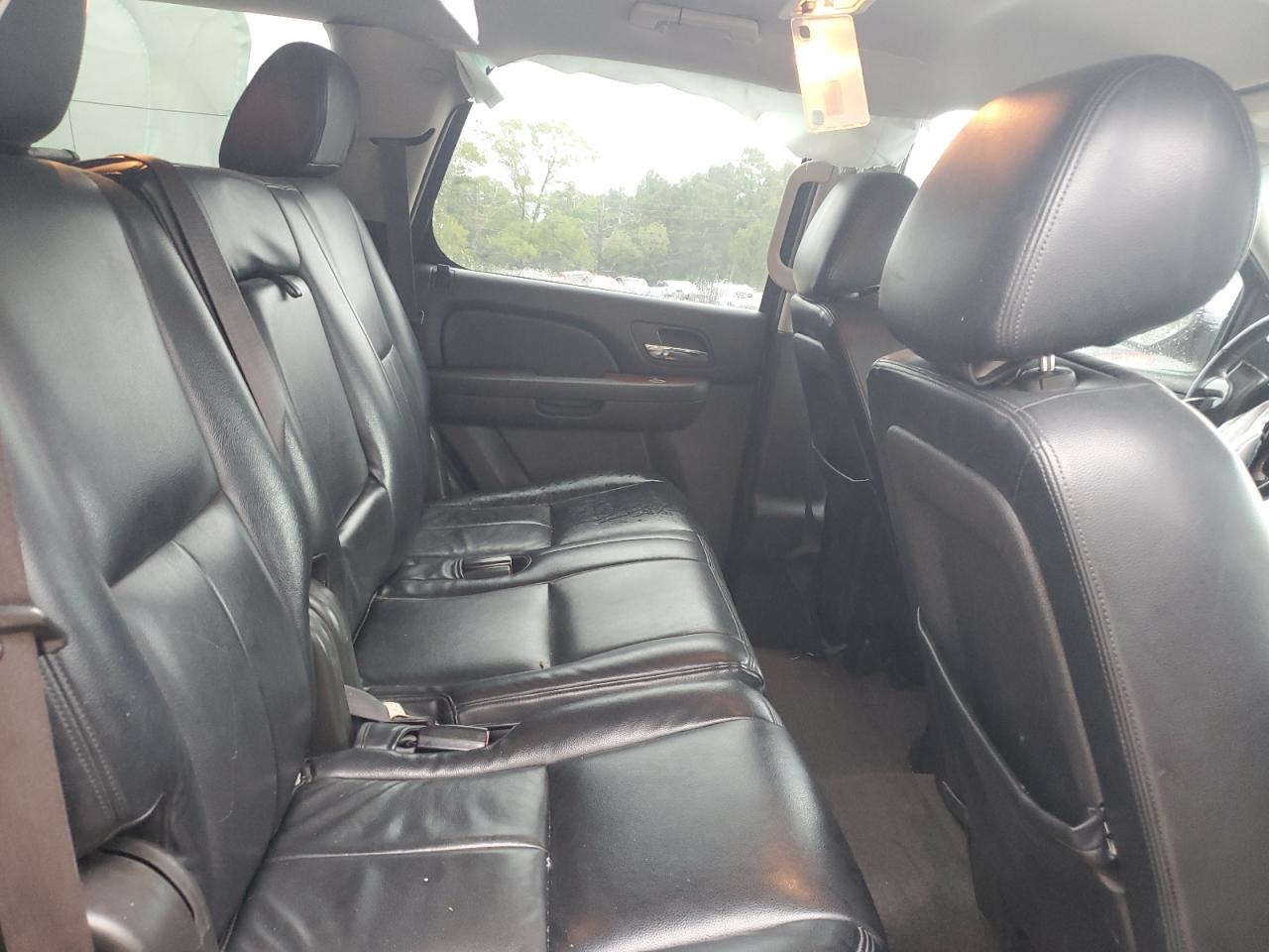 2011 Chevrolet Tahoe C1500 Ls VIN: 1GNSCAE04BR398186 Lot: 62933735