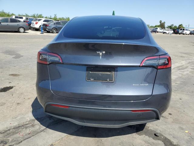  TESLA MODEL Y 2023 Сірий