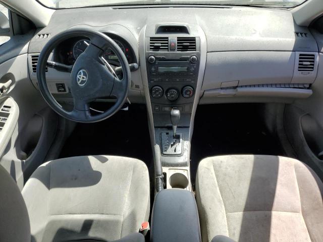 Седаны TOYOTA COROLLA 2012 Белый