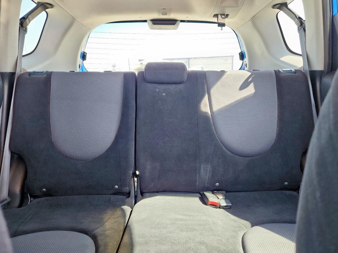 2007 Honda Fit S VIN: JHMGD38677S001561 Lot: 60929645