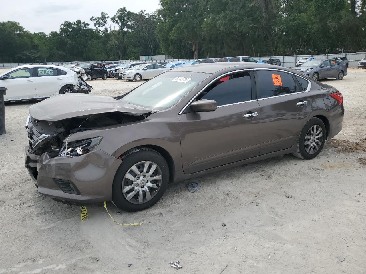 2016 Nissan Altima 2.5 for Sale in Ocala, FL - Front End