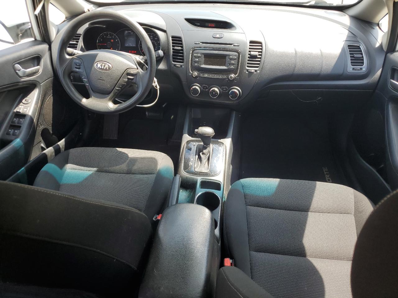 2017 Kia Forte Lx VIN: 3KPFK4A73HE020804 Lot: 60131535