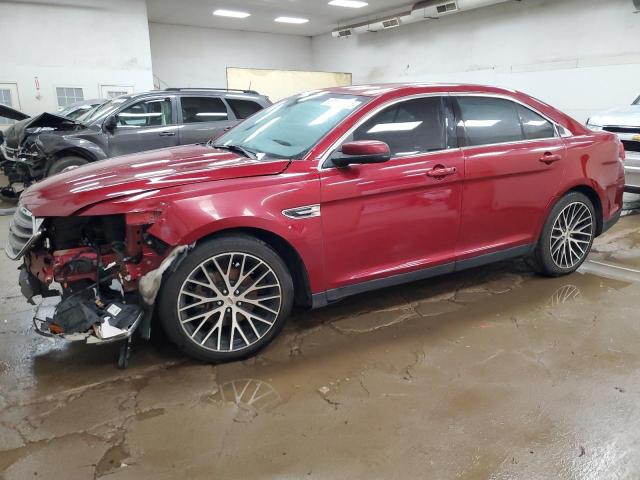  FORD TAURUS 2016 Червоний