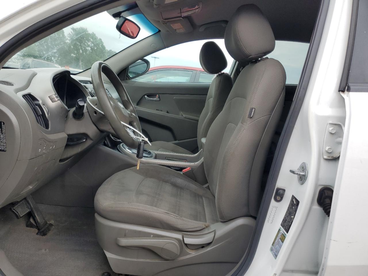 2012 Kia Sportage Base VIN: KNDPB3A28C7215566 Lot: 61909095
