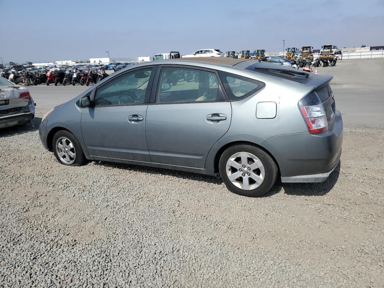 TOYOTA PRIUS 2005 VIN JTDKB20U853096144 zdjęcie 2