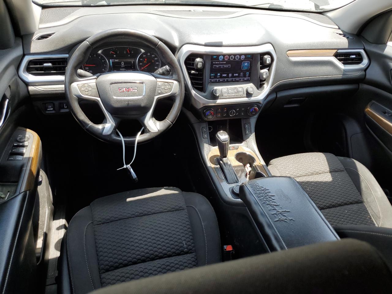 GMC ACADIA 2017 VIN 1GKKNLLA0HZ258594 photo 8