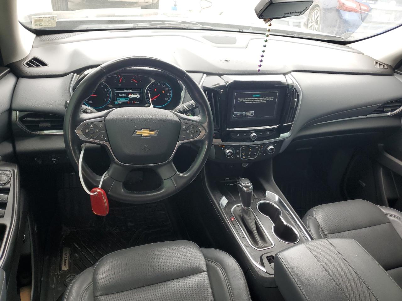 CHEVROLET TRAVERSE 2019 VIN 1GNERKKW7KJ179246 фото 8