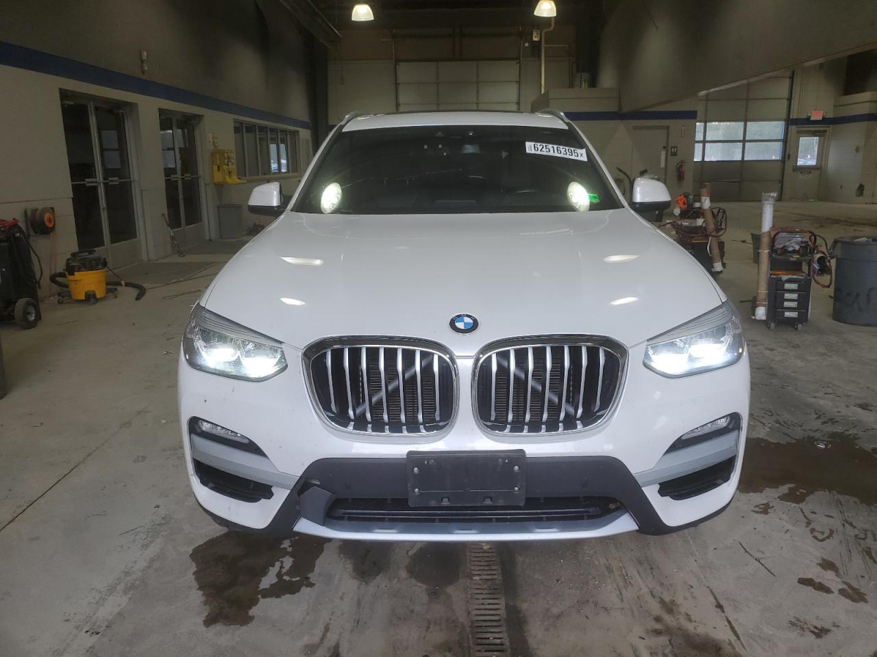 BMW X3 2019 VIN 5UXTR9C52KLP95714 zdjęcie 5