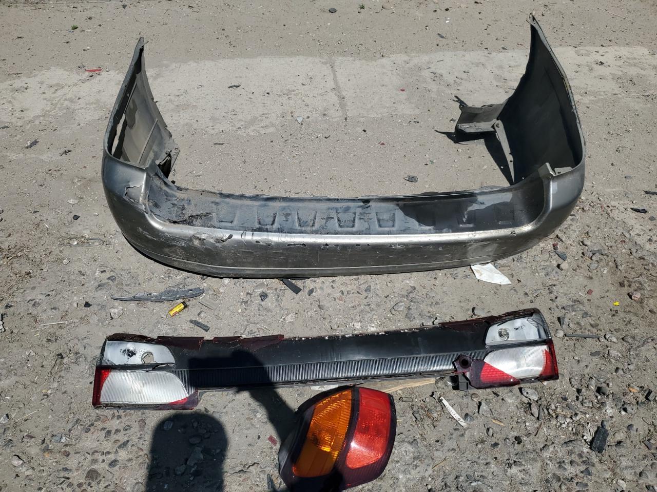 2000 Subaru Legacy Outback VIN: 4S3BH6657Y7649627 Lot: 61089765